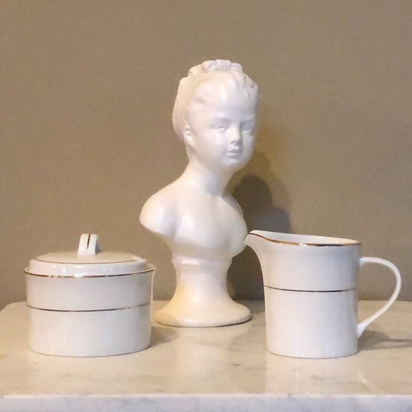 CIERA•FINE DINNER WARE•CAROL SUGAR&CREAMER POT SET - Picture 3 of 8